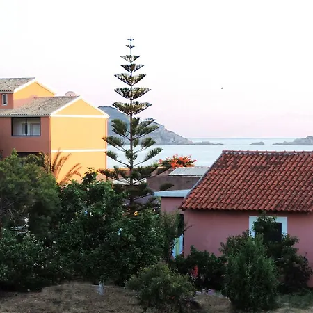 Maria's Charming House *